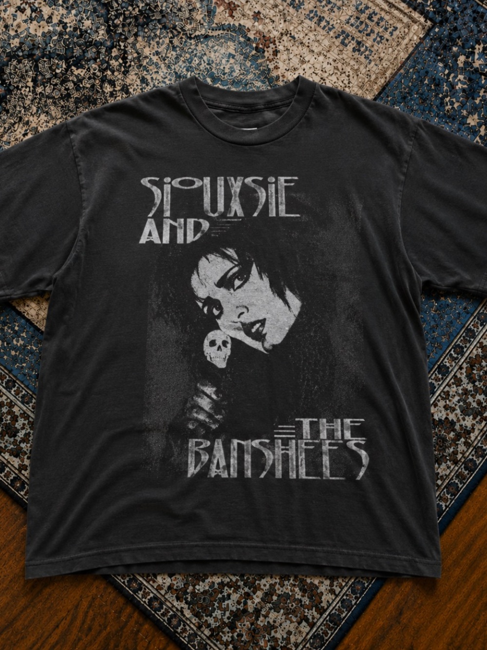 Gildan Black Siouxsie and The Banshees Graphic Tee